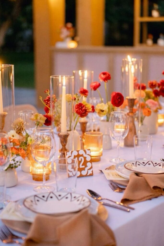 Centerpiece đơn giản với nến