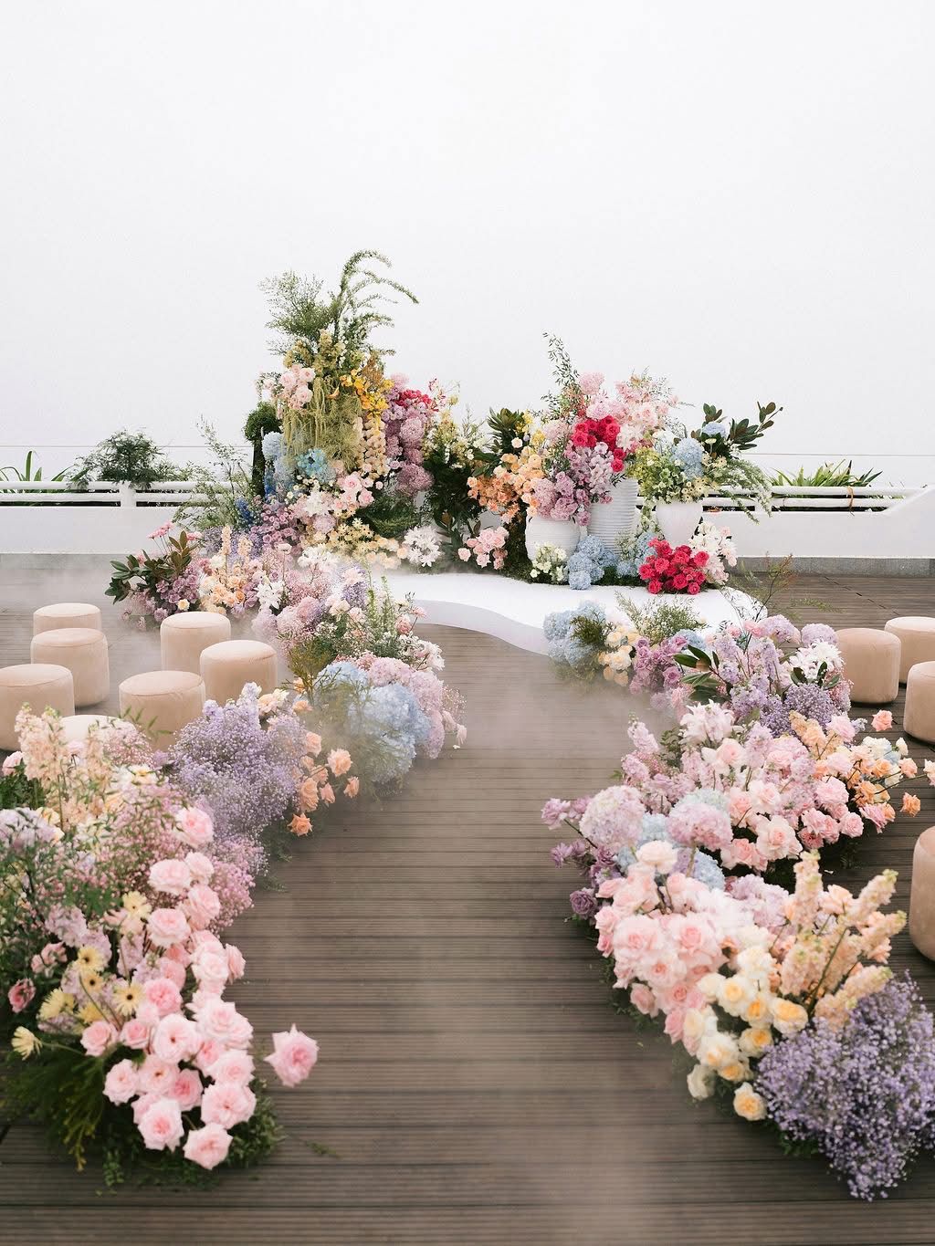 27c98eb9fb9a4038911c52fa1f58d30c - Đám Cưới Ngoài Trời & Garden Đà Nẵng — Trang Trí Bohemian & Tiệc Vườn - C'est La Vie