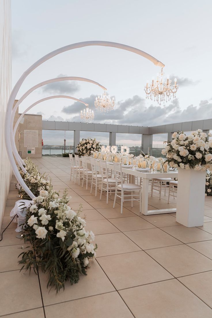 MADDISON & BRENT - Trang Trí Đám Cưới Sân Thượng (Rooftop) Tại Đà Nẵng - C'est La Vie